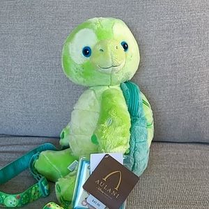 Disney Aulani Olu Plush Backpack